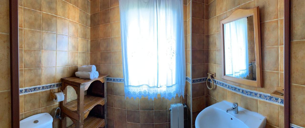 Casa Rural La Jara Pensionat La Codosera Exteriör bild